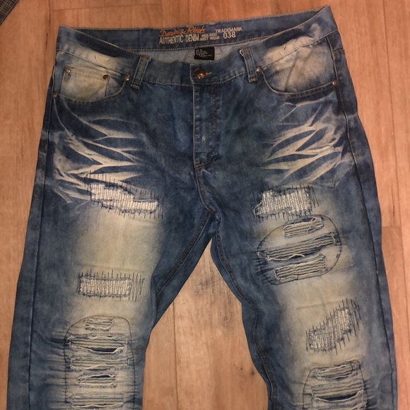 DENIM & RIVETS JEANS - Picture 3 of 7